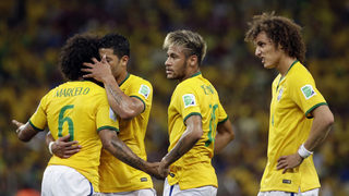 Феновете избраха четирима бразилци в идеалния отбор на световното