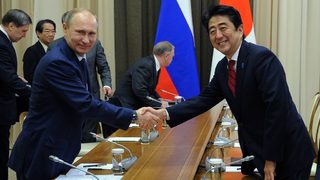 Япония наложи нови санкции върху руски банки