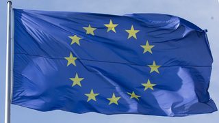 В Северна Ирландия помислили знамето на ЕС за арабско