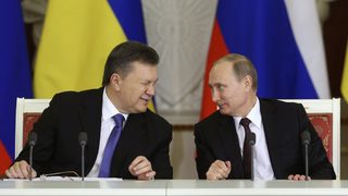 Путин призна, че Русия е помогнала на <span class="highlight">Янукович</span> да избяга