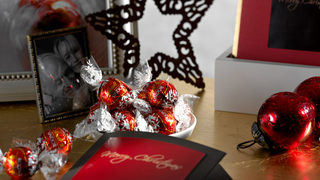 Съветите на LINDOR за разтапящо приятни Коледни приготовления