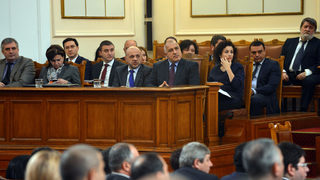 Депутатите приеха на първо четене проектобюджета за 2015 г.
