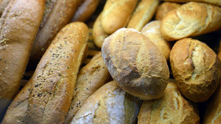 Над половината от хлебопроизводството е в сивия сектор, твърди браншовият съюз