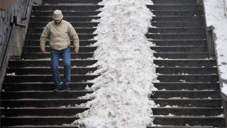 Инспекторатът е наложил 290 глоби заради непочистен сняг в София