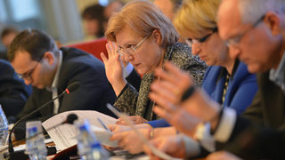 Бюджетната комисия одобри въвеждането на временен синдик в КТБ