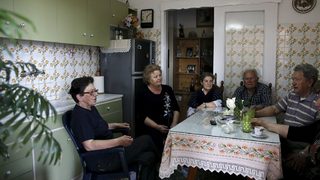 "Ройтерс": Въпреки "щедрата" пенсионна система гръцките пенсионери са бедни