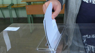 ВМРО поиска изваждане на избирателни секции от гетата