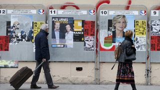 Франция гласува на ключови за съдбата на крайнодесните местни избори