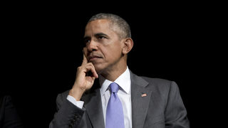 Обама обсъжда затягане на контрола върху оръжията в САЩ с правосъдния министър