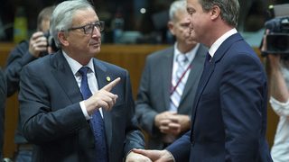 Камерън и Юнкер обсъждат днес отношенията на Великобритания и <span class="highlight">ЕС</span>