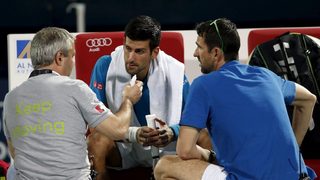 Джокович се отказа от турнира в Дубай заради проблем с окото