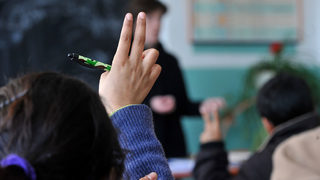 Всяко четвърто дете в България приключва образованието си след основното <span class="highlight">училище</span>