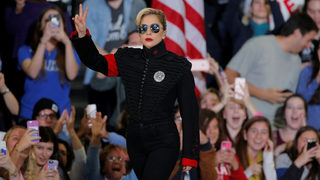 Мадона, Лейди Гага и Бон Джоуви също подкрепиха лагера на Клинтън