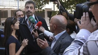 Дясната ръка на Борисов ме рекетира за 43 млн. лева, обяви Цветан Василев (допълнена)