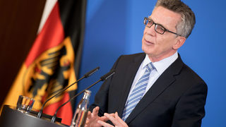 Германският вътрешен министър иска централизиран контрол върху разузнаването