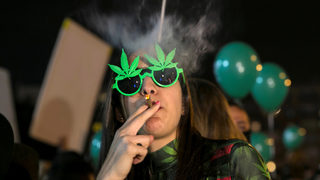Ню Йорк легализира марихуаната за развлекателни цели
