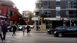 Умен светофар