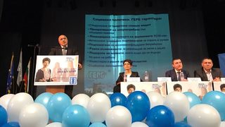 Борисов в Разград: <span class="highlight">ГЕРБ</span> е единствената партия, която не е влизала в коалиция с ДПС. Няма да се коалираме и с ДОСТ