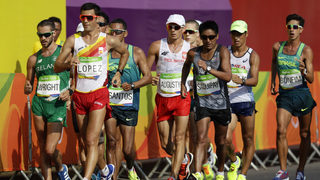 Спортисти искат спортното <span class="highlight">ходене</span> на 50 км да остане олимпийска дисциплина