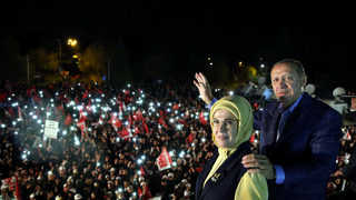 Ердоган и сега управлява като изпълнителен президент