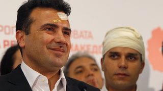 Македонският вътрешен министър подаде оставка, Заев заговори за "опит за убийство"