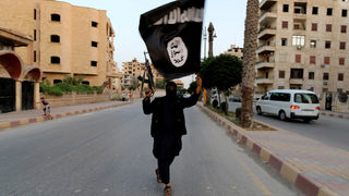 Докато "Ислямска държава" губи територии, чуждите бойци се връщат в Европа