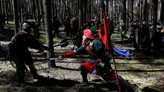 Фотогалерия: "Битката на петте армии" оживя в Чехия