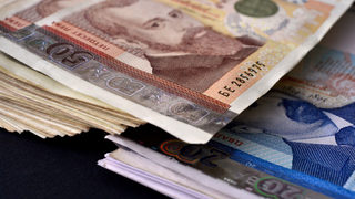 Българските фирми бавят или не плащат изобщо 27% от получените фактури