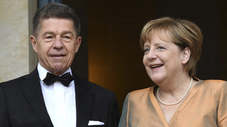 Мъже с хубави очи и картофено пюре: какво обича Ангела Меркел