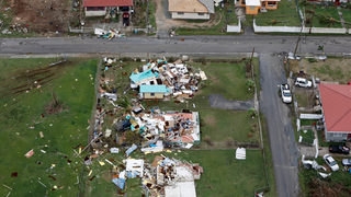 Фотогалерия: Доминика след урагана ''Мария''
