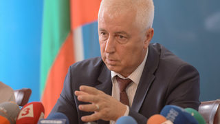 Здравният министър одобрява уволненията в "Пирогов" и планира да върне някои стари правила в системата