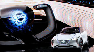 "Нисан" направи автономен автомобил, който се командва с поглед и жестове