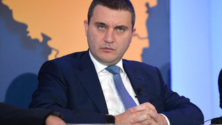 Горанов предлага мерки срещу "игрите" с касови бележки и фактури