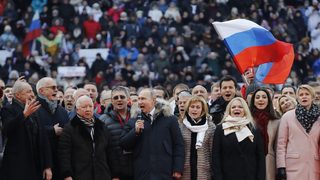 Путин събра привърженици на московския стадион "Лужники"