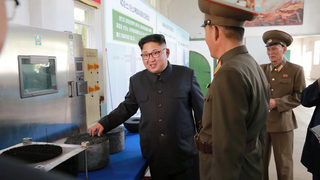 Как Ким Чен-ун заприлича на държавник