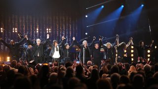 Снимка на деня: "Бон Джоуви" влезе в Залата на славата на рокендрола