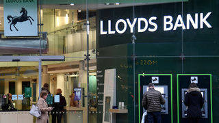 <span class="highlight">Lloyds</span> продава ирландския си ипотечен бизнес на Barclays за 4 млрд. паунда