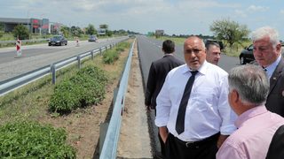 Ремонтът на "<span class="highlight">Тракия</span>" между Пловдив и Стара Загора ще приключи на 15 юни