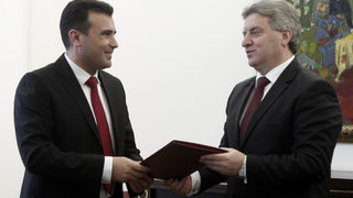 Управляващите в Македония може да опитат да отстранят президента, обяви Заев