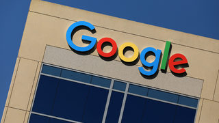 Google инвестира 550 млн. долара в компанията за електронна търговия JD
