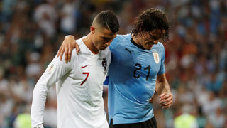 Снимка на деня: Роналдо загуби мача, но спечели уважението на феновете