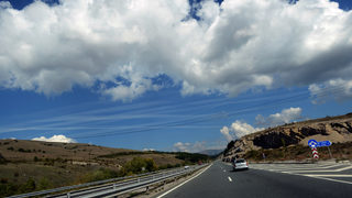 Отворени са офертите на кандидатите да строят най-дългия тунел в България
