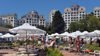 През юли по-малко българи са отсядали в местни хотели