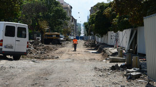 Промяна в проекта повдигна нови въпроси за ремонта на ул. "Граф Игнатиев" (допълнена)