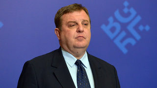 Каракачанов обяви за грешка предложението си за шеф на Агенцията за българите в чужбина