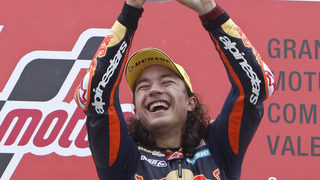Снимка на деня: 15-годишен пилот пренаписа историята на <span class="highlight">MotoGP</span>
