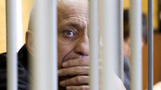 Бивш полицай, убил десетки жени в Русия, получи втора доживотна присъда