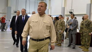 По примера на Тръмп Каракачанов заговори за изтегляне на българските войници от Афганистан
