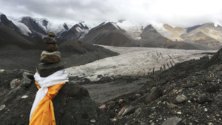 Сбогом на ледниците - дори радикални политики за климата няма да ги спасят