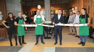 Световно известната кафе верига <span class="highlight">Starbucks</span>® с второ кафене във Варна